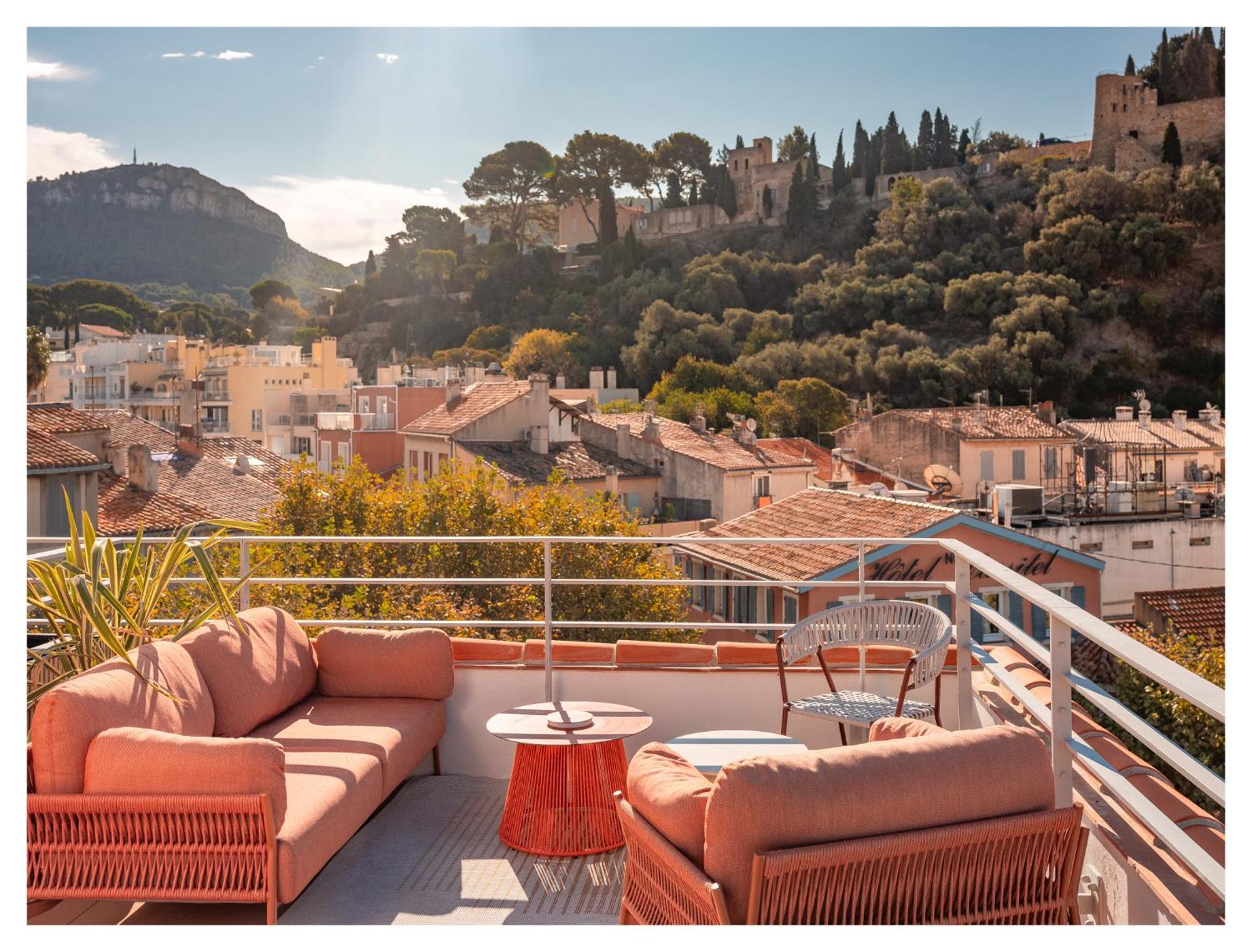 Hotel Liautaud Rooftop Каси Екстериор снимка